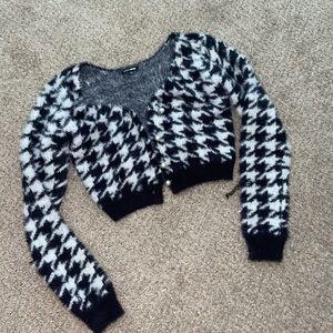 Cropped fuzzy sweater